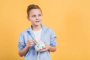 Edukacja finansowa dla dzieci i praktyczne porady dla rodziców Kindery-3-1